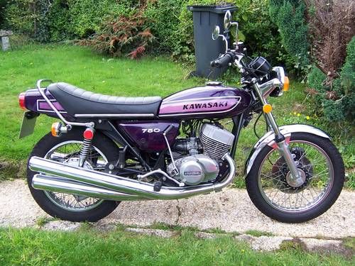 Purple Kawasaki H2 Mach IV.jpg